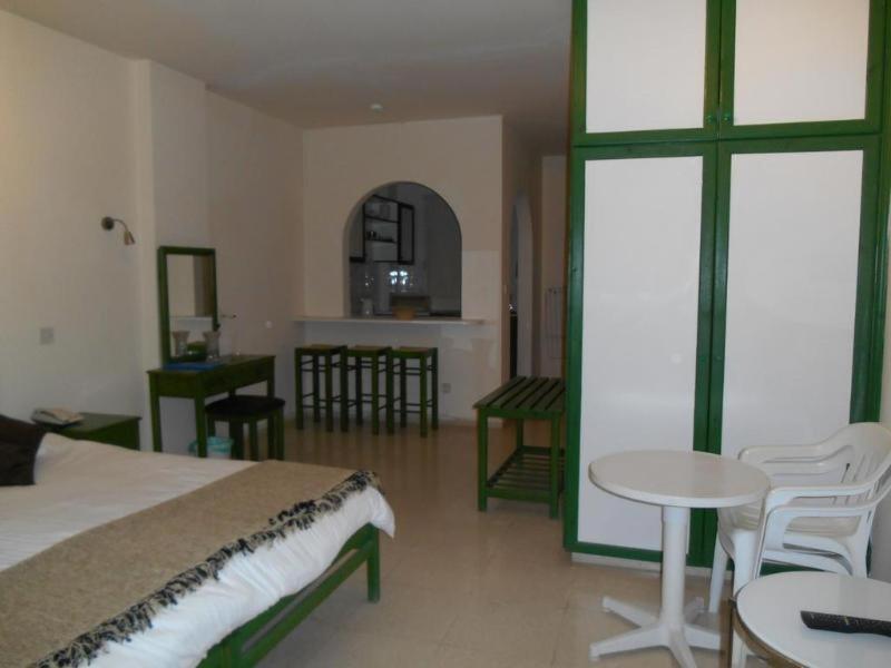 Pandream Hotel Apartments Paphos Quarto foto