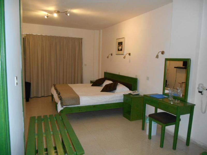 Pandream Hotel Apartments Paphos Quarto foto