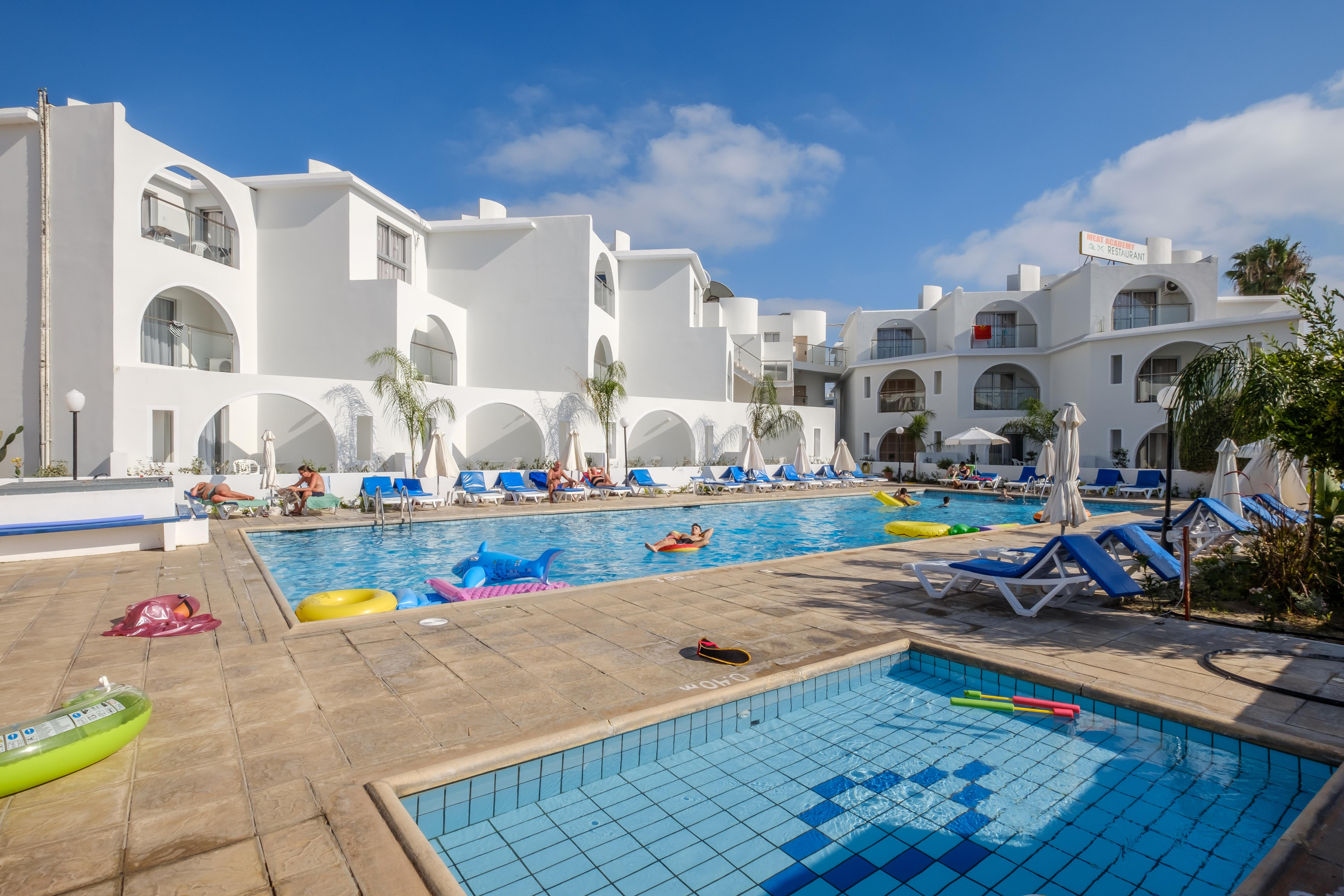 Pandream Hotel Apartments Paphos Exterior foto