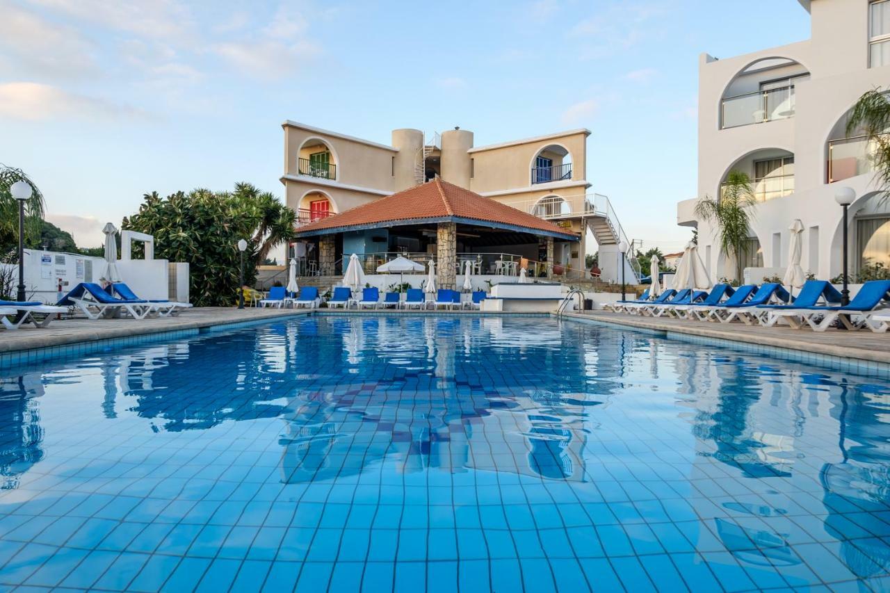 Pandream Hotel Apartments Paphos Exterior foto